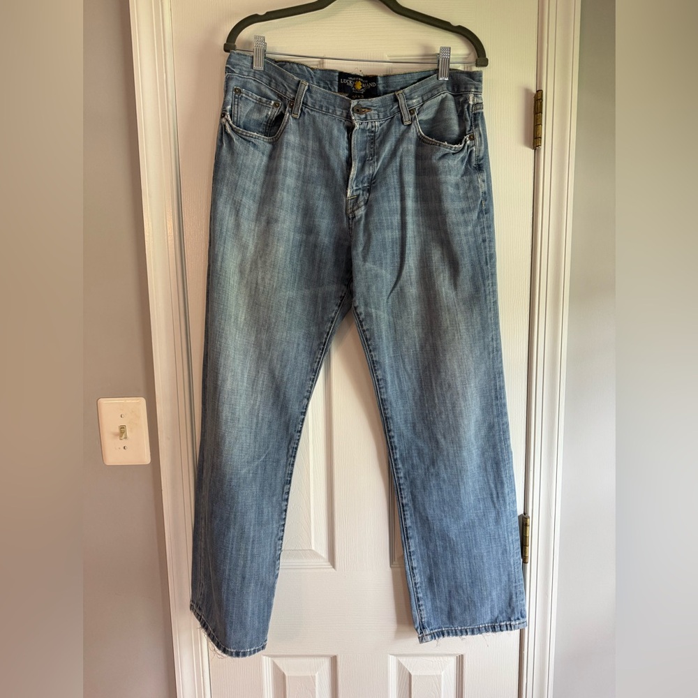 Lucky Brand Men’s Button Fly Jeans Size 36x30 – Light Wash